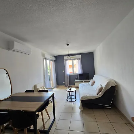 Διαμέρισμα Dans Avec Piscine *